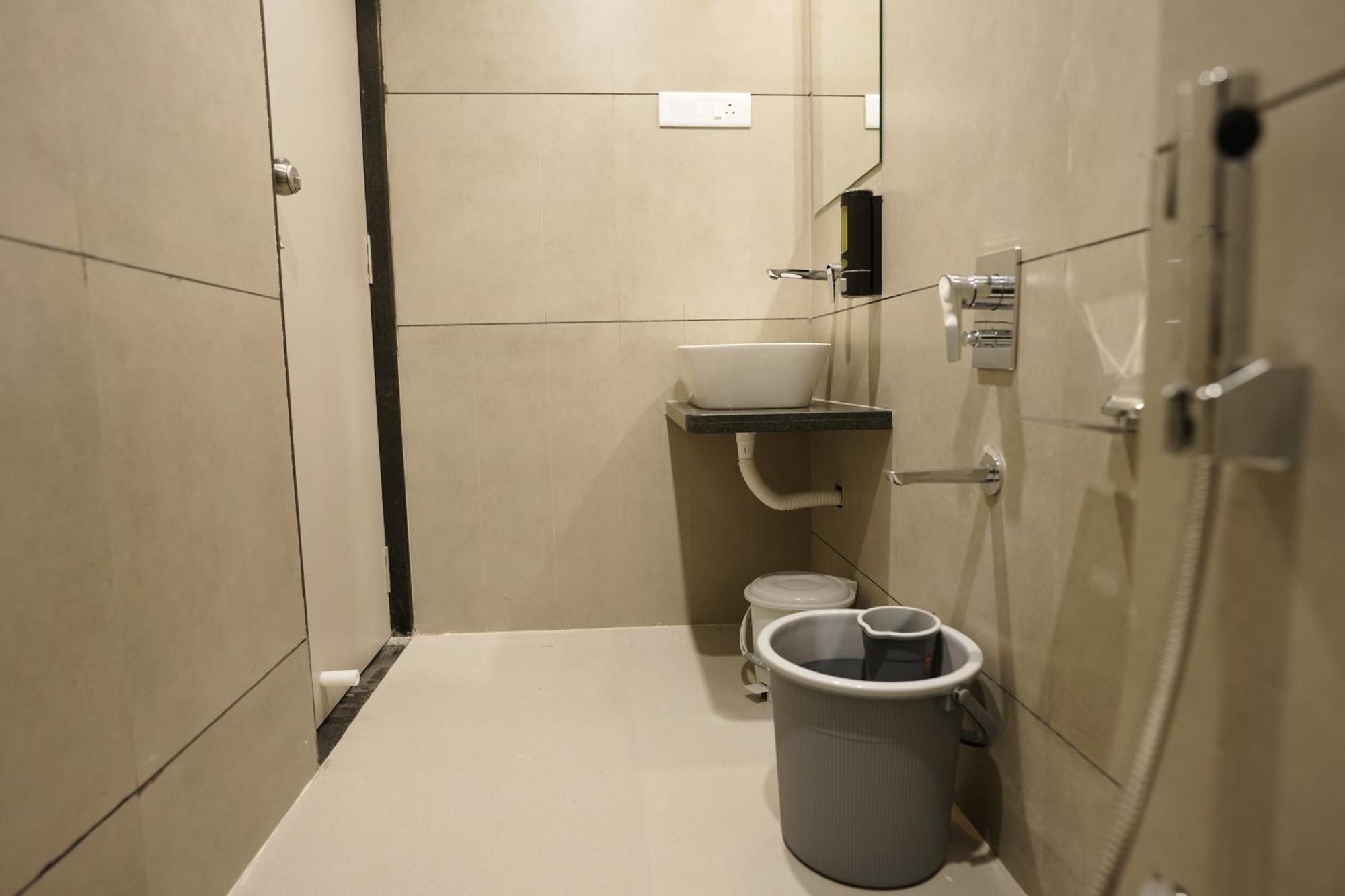 A Square Executive Hotel Aurangabad  Eksteriør billede